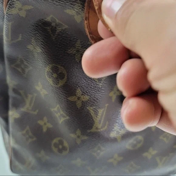 Louis Vuitton Original monogram carry on duffel